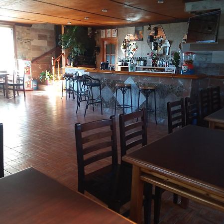Hostal La Collada De Aralla Aralla de Luna Eksteriør bilde