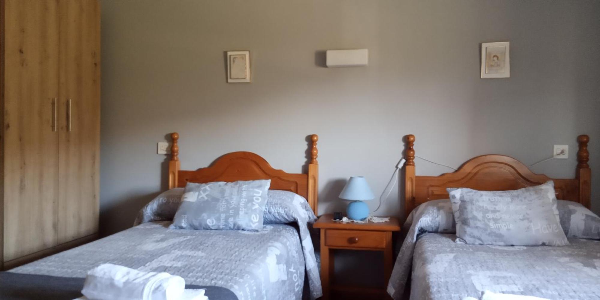 Hostal La Collada De Aralla Aralla de Luna Eksteriør bilde